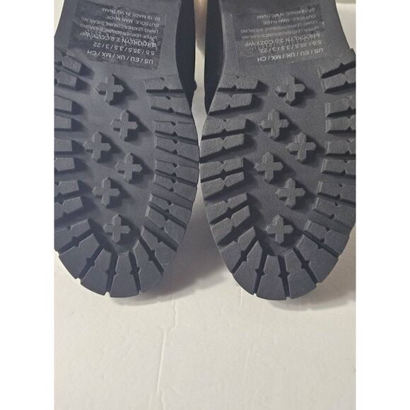 Clark's suede and shearling boots Nwob - Picture 11 of 15